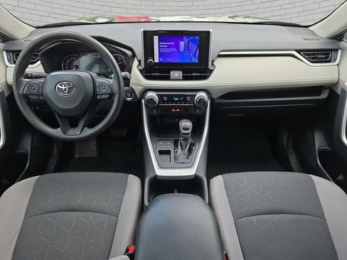Used 2023 Toyota RAV4 XLE w/ Convenience Package FWD image 10