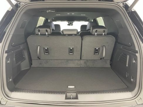 New 2026 Chevrolet Traverse LT w/ Driver Confidence Package AWD/4WD image 12