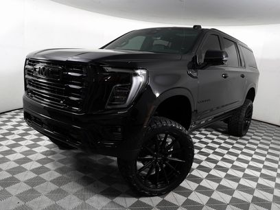 Used 2025 GMC Yukon XL Elevation w/ Elevation Premium Package