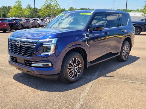 New 2025 Nissan Armada SL w/ Captain's Chari Seat Package image 16