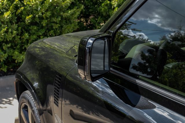 New 2026 Land Rover Defender 110 X-Dynamic SE AWD/4WD image 55