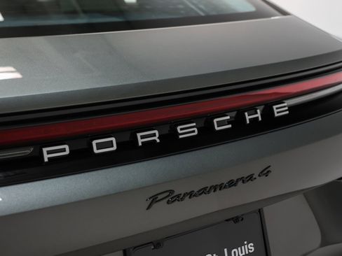 New 2026 Porsche Panamera 4 image 10