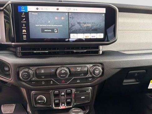 New 2026 Jeep Gladiator Sport AWD/4WD image 18