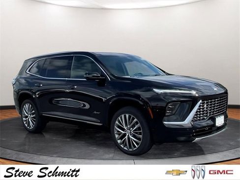 New 2026 Buick Enclave Avenir w/ Super Cruise Package image 2