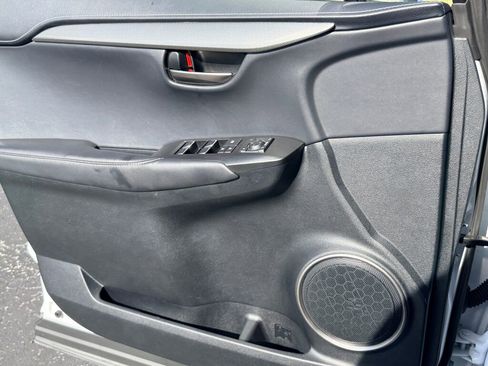 Used 2019 Lexus NX 300 FWD image 22