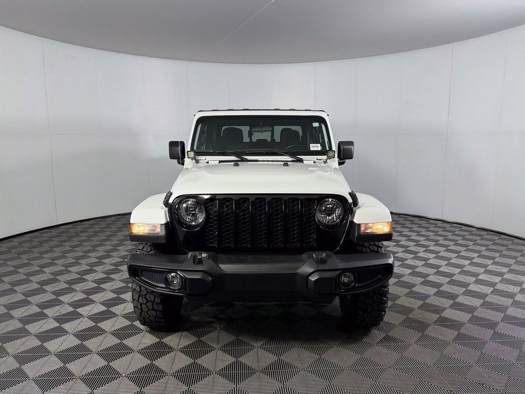 Used 2021 Jeep Gladiator Sport AWD/4WD image 3