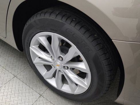 Used 2024 Chevrolet Malibu LT FWD image 31