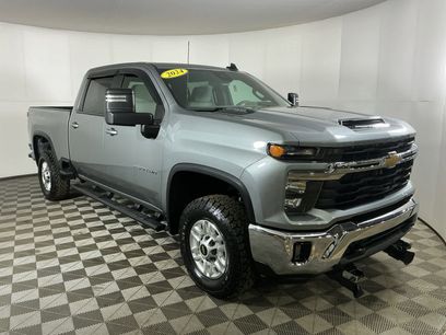 Used 2024 Chevrolet Silverado 2500 LT w/ Convenience Package