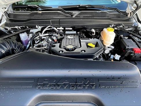 New 2026 RAM 5500 Tradesman w/ Chrome Appearance Group image 9