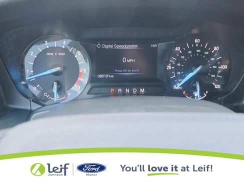 Used 2015 Ford Expedition XLT image 18