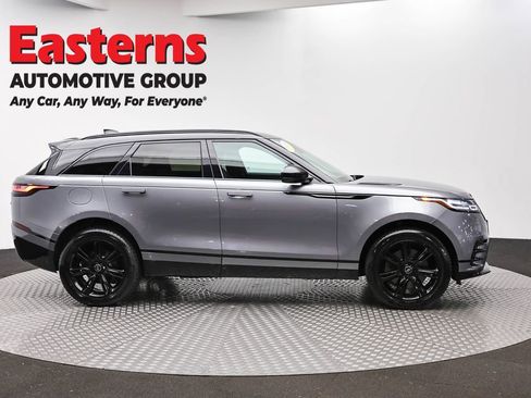 Used 2023 Land Rover Range Rover Velar R-Dynamic S image 4