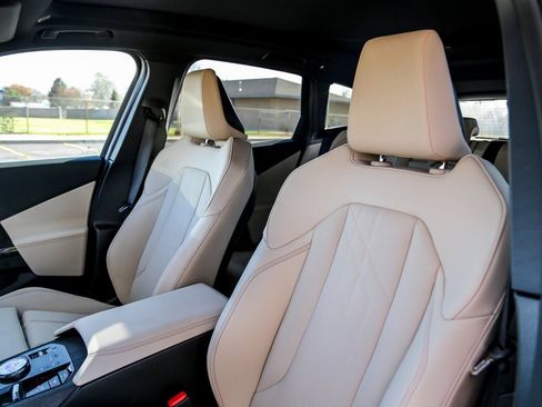 Used 2026 BMW X3 xDrive30 w/ Convenience Package image 21