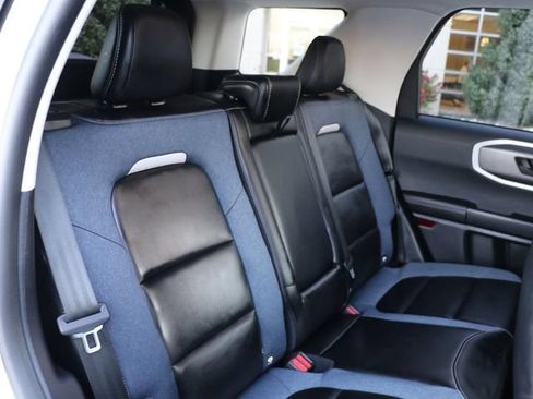Used 2025 Ford Bronco Sport Outer Banks AWD/4WD image 14