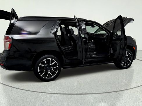 Certified 2023 Chevrolet Tahoe RST w/ Luxury Package AWD/4WD image 13