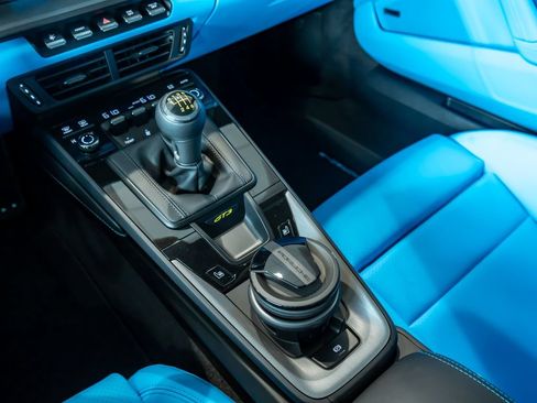 Certified 2026 Porsche 911 GT3 RWD image 17