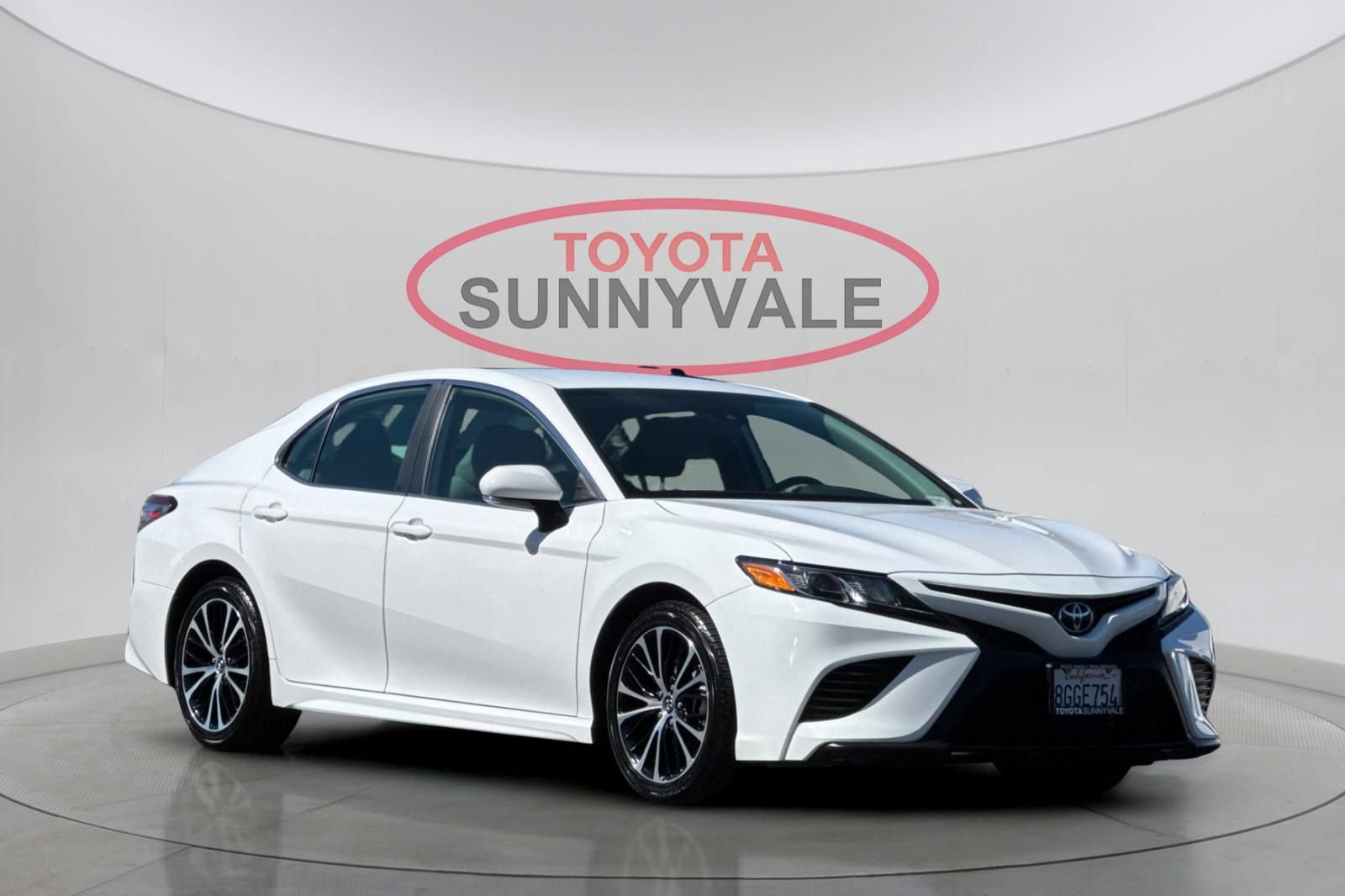 Certified 2019 Toyota Camry SE w/ Convenience Package FWD image 11