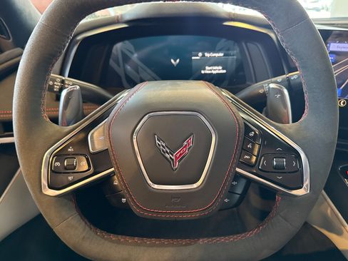 Used 2023 Chevrolet Corvette Stingray Premium Cpe w/ Z51 Performance Package RWD image 26