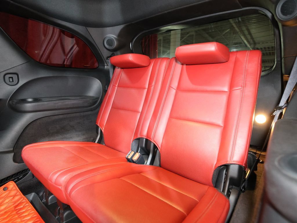 Used 2019 Dodge Durango R/T w/ Blacktop Package AWD/4WD image 15