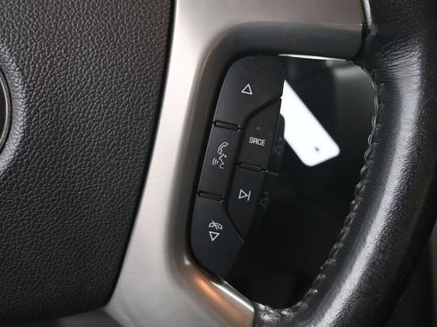 Used 2014 Chevrolet Silverado 2500 LTZ w/ LTZ Plus Package AWD/4WD image 23
