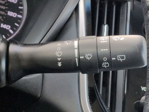 Used 2022 Subaru Outback Limited image 28