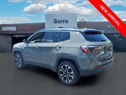 Used 2022 Jeep Compass Limited AWD/4WD image 5