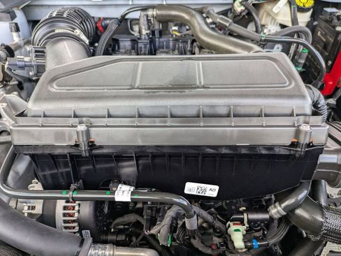 Used 2025 Ford Escape Active FWD image 34