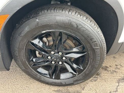 Used 2020 Chevrolet Blazer LT image 46