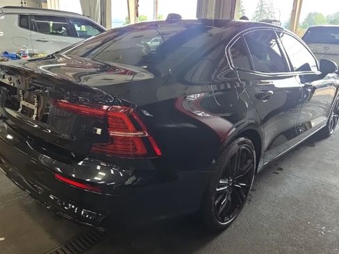 Used 2023 Volvo S60 B5 Plus w/ Climate Package AWD/4WD image 5