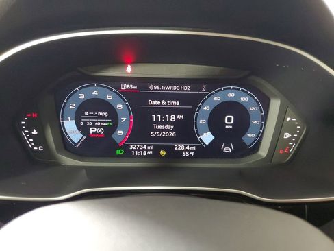 Used 2024 Audi Q3 2.0T Premium AWD/4WD image 27
