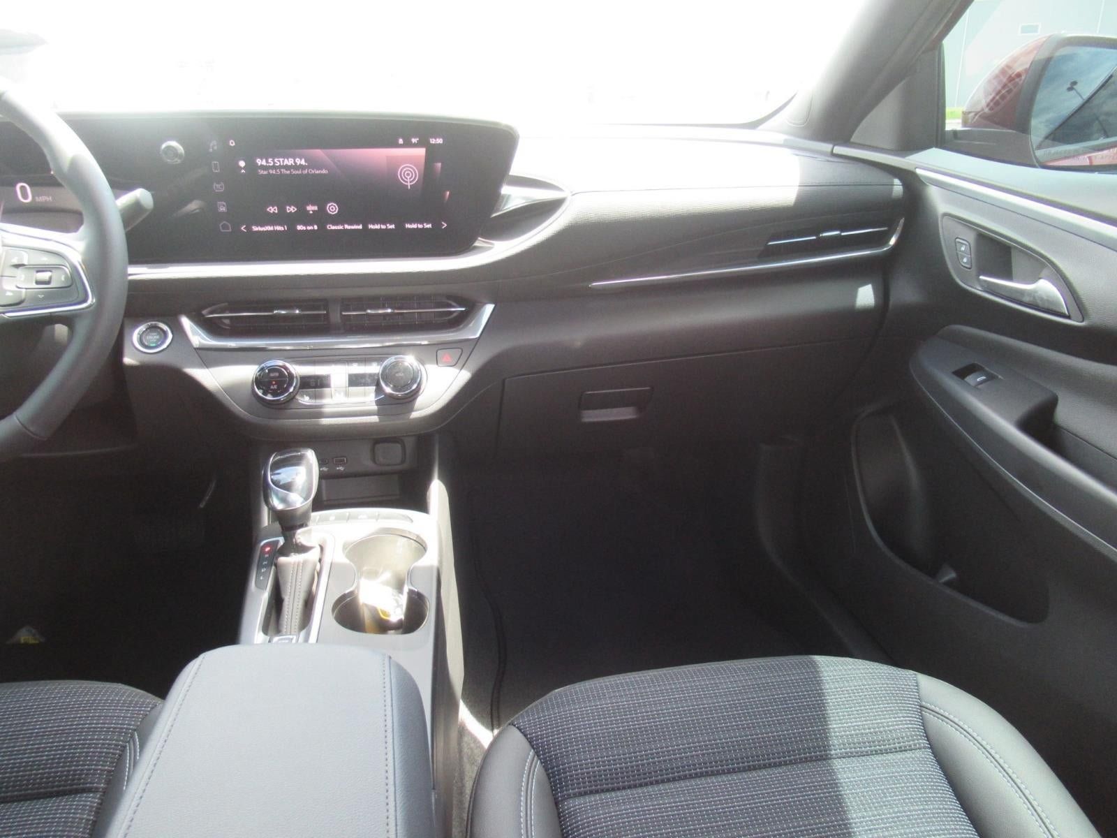 Used 2024 Buick Envista Preferred w/ Convenience I Package FWD image 13