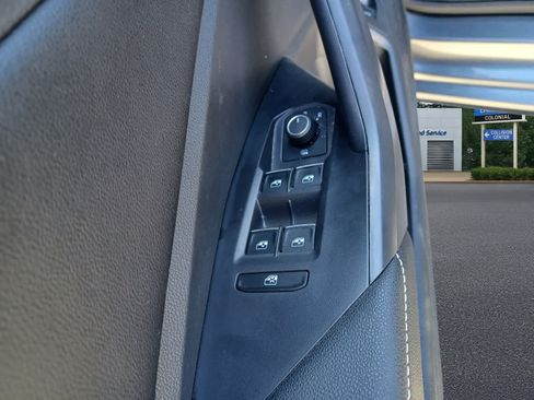 Used 2024 Volkswagen Jetta Sport FWD image 13