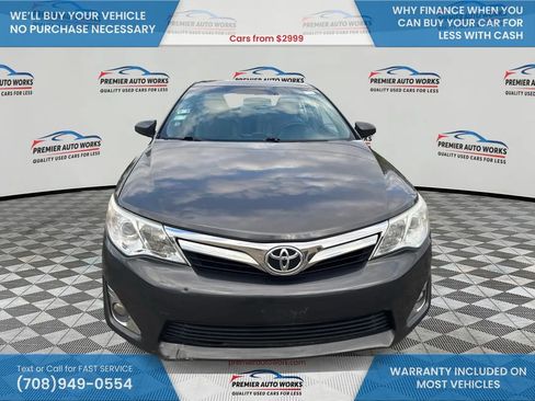 Used 2013 Toyota Camry XLE w/ Leather Pkg FWD image 2