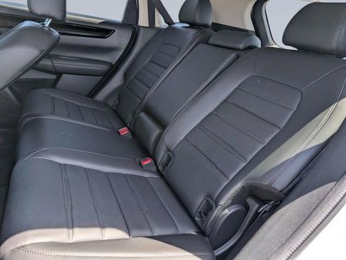 Used 2025 Honda CR-V EX-L image 18