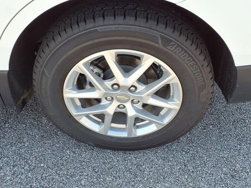 Used 2023 Chevrolet Equinox LT w/ LPO, Floor Liner Package image 12