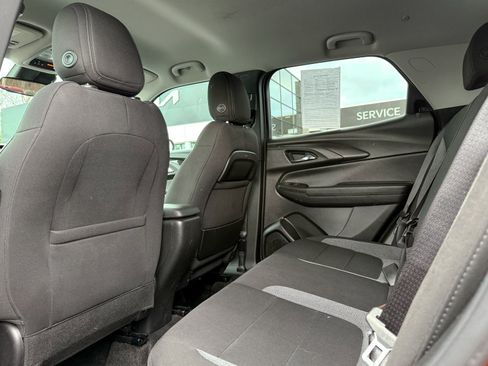 Used 2022 Chevrolet TrailBlazer LT image 32