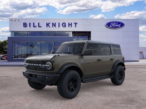 New 2026 Ford Bronco Outer Banks w/ Sasquatch Package AWD/4WD image 1