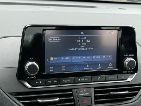 Used 2022 Nissan Altima 2.5 S FWD image 33