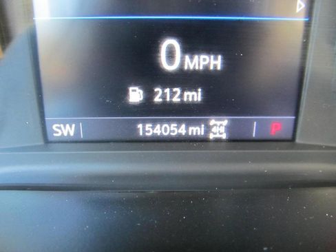 Used 2022 Chevrolet Silverado 3500 LT w/ Convenience Package image 41