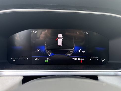 New 2026 Volkswagen Taos SE FWD image 17