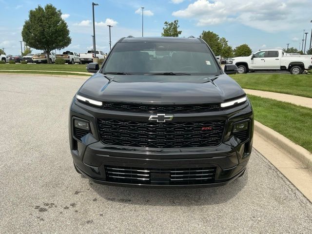 Used 2024 Chevrolet Traverse RS w/ LPO, Floor Liner Package AWD/4WD image 9