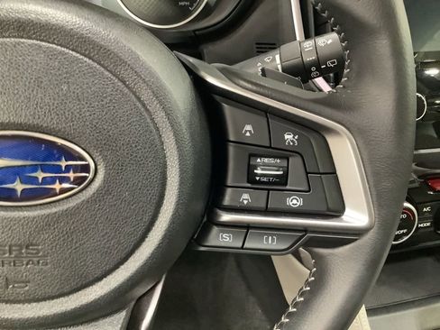 Used 2023 Subaru Forester Limited image 18