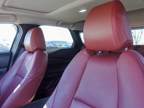 Certified 2025 MAZDA CX-30 AWD 2.5 S w/ Preferred Package image 10