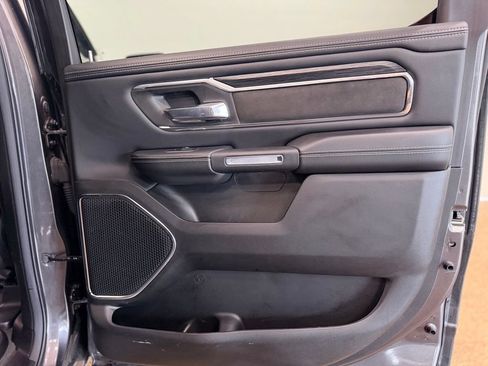 Used 2024 RAM 1500 Laramie AWD/4WD image 18