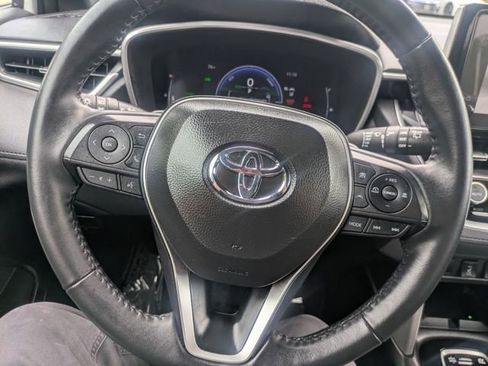 Used 2025 Toyota Corolla Cross AWD Hybrid w/ Convenience Package image 23