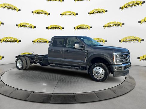 New 2026 Ford F550 4x4 Crew Cab image 7