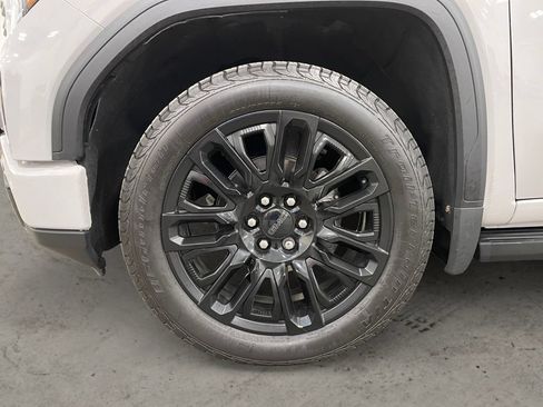 Used 2025 GMC Sierra 1500 Denali Ultimate AWD/4WD image 14