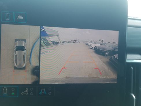 Used 2024 GMC Acadia Elevation FWD image 20