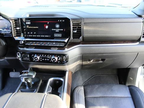 Used 2023 GMC Sierra 1500 SLT w/ SLT Premium Package AWD/4WD image 49