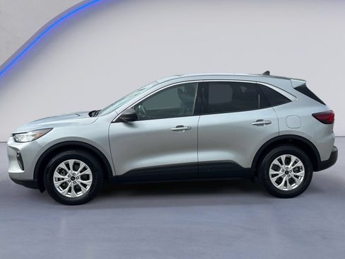 Used 2023 Ford Escape Active FWD image 7