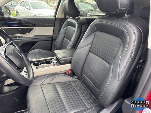 Used 2024 Lincoln Nautilus Reserve image 24